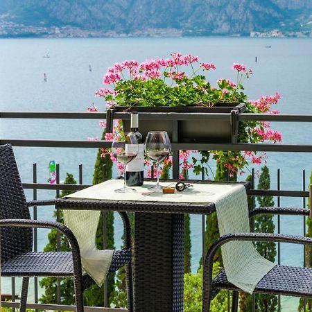 Finestra Sul Lago Malcesine Apt Riva Buitenkant foto